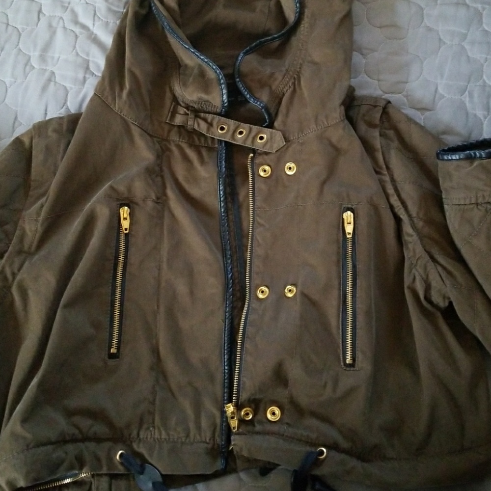 Jacket - Picture 2 of 5